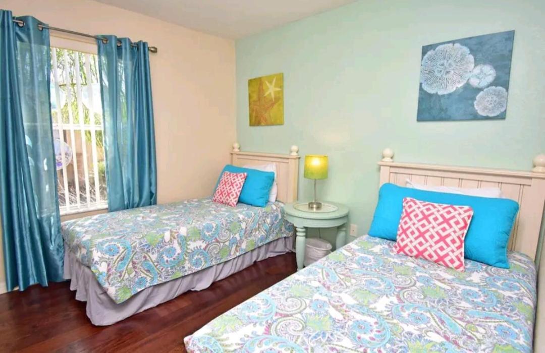 Relaxing Resort, Spacious Pool Near Disney Davenport Exterior foto